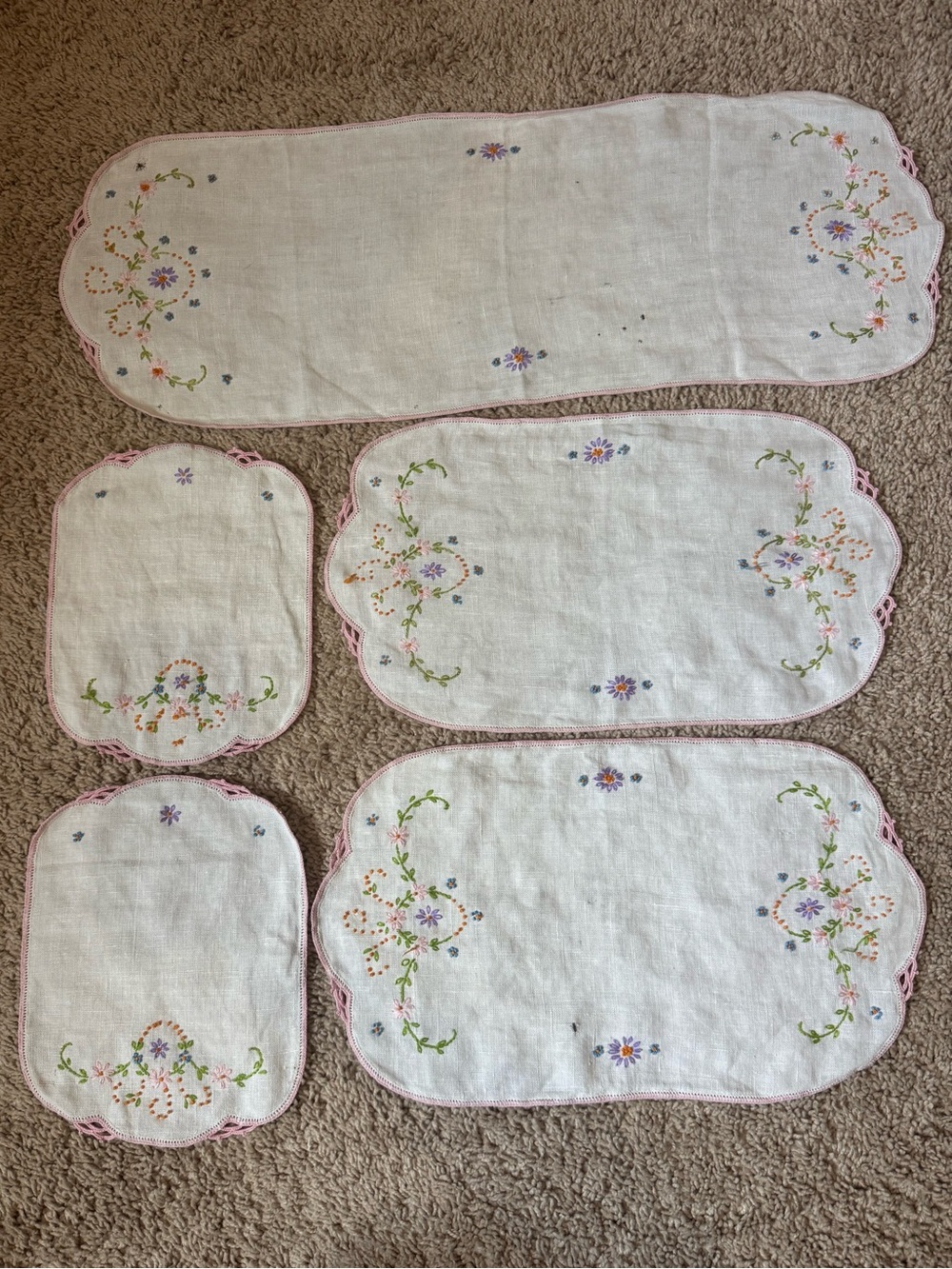Embroidered Linen Table Runner and Placemat and NapkinSet in White w/ Pink Trim